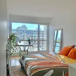 Paris 20E, 70M2 Calme Et Lumineux Avec 2 Balcons
