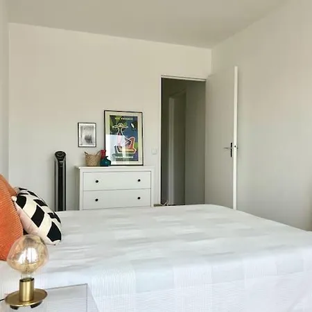 Appartamento 20e, 70m2 Calme Et Lumineux Avec 2 Balcons Parigi