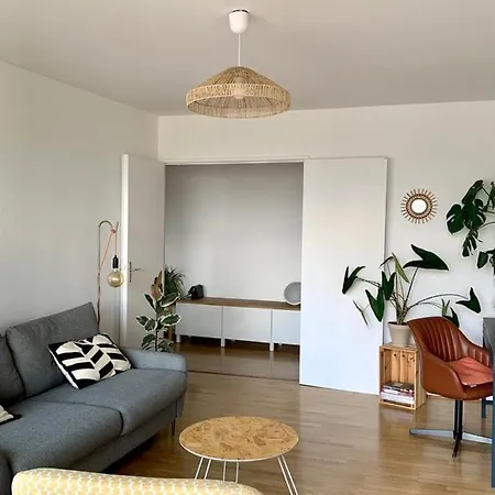 Appartamento 20e, 70m2 Calme Et Lumineux Avec 2 Balcons